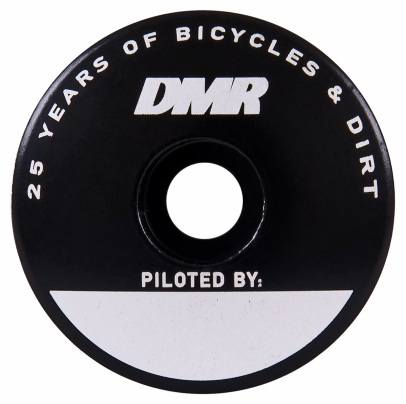 DMR 25 Year And OiOi Stem Cap Black / Black -1